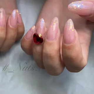 ネイル 土居 夏美/束感マツエクのマツエク・マツパデザイン