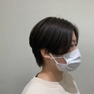 ショート カラー 美容室 LOAのヘアスタイル