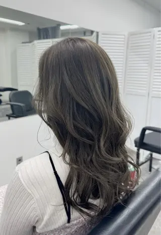 カラー 髪質改善メニュー 長井 美佐子のヘアスタイル