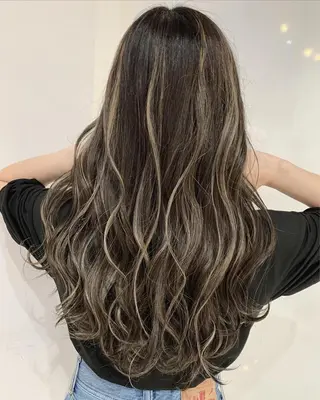 ロング カラー ヘアアレンジ 阿部 圭悟のヘアスタイル