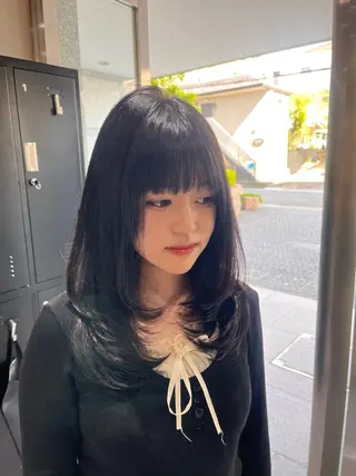 ロング ロングカット/ うる艶カラー/ユイのヘアスタイル