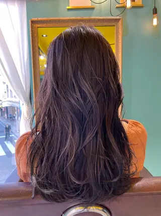 ロング 末石 智のヘアスタイル