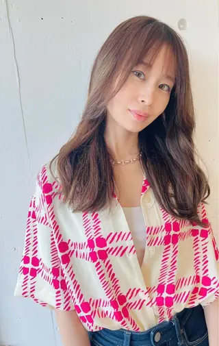 ロング カラー Ofhair 柴田咲喜のエステ・リラクイメージ