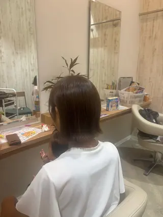 ショート カラー 佐藤 優里のヘアスタイル