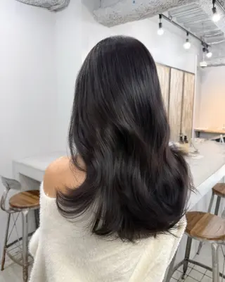 セミロング カラー 韓国ヘア🫧 KAZUTOのヘアスタイル