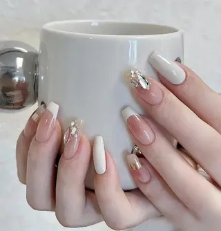 ネイル Queens みなみのネイルデザイン