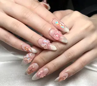 ネイル アヤメネイル 最新チップスカルプのネイルデザイン