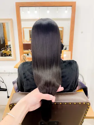 ロング 髪質改善 縮毛矯正 ロングヘア サイトウのヘアスタイル