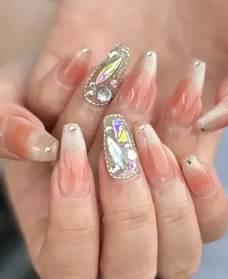 ネイル 新山 聖のネイルデザイン