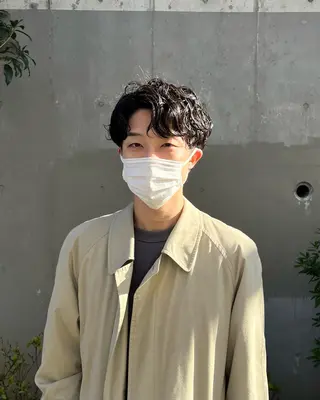 ミディアム パーマ メンズ 宮崎 恵多のヘアスタイル