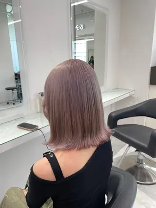 ミディアム カラー ヘアアレンジ ハイトーン艶カラー 🤍ゆうひのヘアスタイル