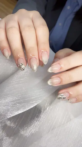 ネイル Rei _Nail 新宿のネイルデザイン