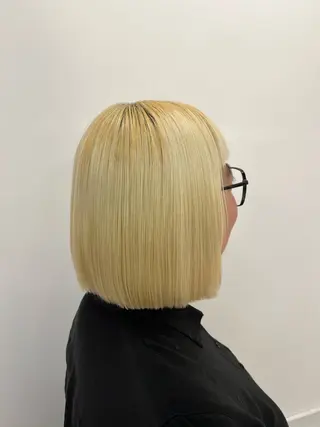 ショート 【レイヤーカット】 キサヌキミワのヘアスタイル