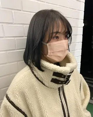 ミディアム yadori tomoyoのヘアスタイル