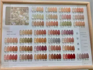 ネイル HIN NAILのネイルデザイン
