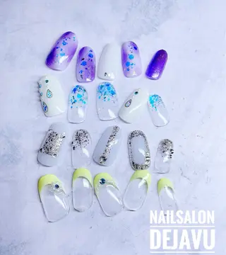 ネイル Nail salon Dejavu 🌿のネイルデザイン