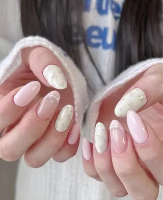 ミディアム Aila Nail HanChanのネイルデザイン
