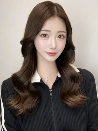 ロング カラー ヘアアレンジ vizz by el yts 北谷エクステのヘアスタイル