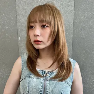 セミロング 縮毛矯正・似合わせ タナカ レイヤのヘアスタイル