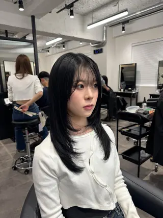 セミロング カラー ヘアアレンジ Over hair_ misakiのヘアスタイル