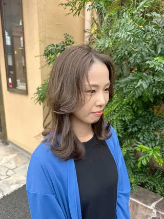 ミディアム カラー WEST✂︎AKI HIRO✂︎大和高田のヘアスタイル
