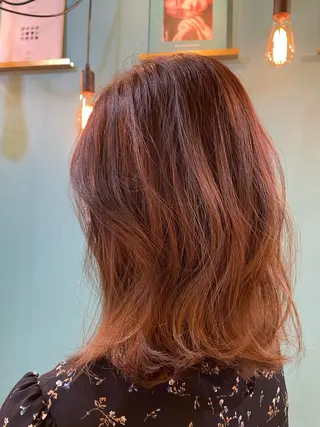 セミロング 末石 智のヘアスタイル