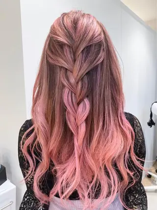 カラー デザインカラーウルフ 宙也のヘアスタイル