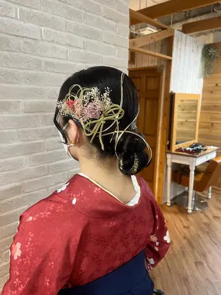 ロング ヘアアレンジ Topstylist YUKIのヘアスタイル