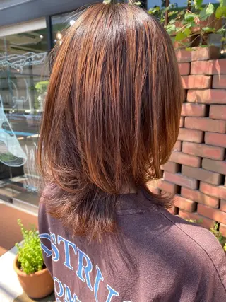 セミロング auRa  【大宮】 上形 龍也のヘアスタイル