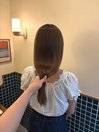 ロング カラー モトムラ アミのヘアスタイル