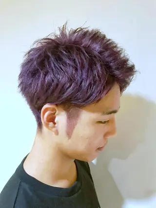 ショート カラー インナーカラー/ ストレート/奥野洸也のヘアスタイル