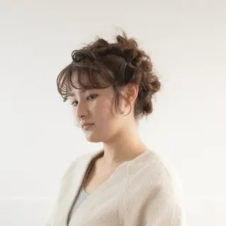 ミディアム ヘアアレンジ 🦠デザインカラー/ 魚瀬あおい🦠のヘアスタイル