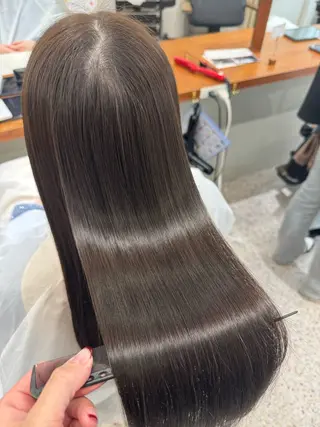 ロング nayu / Fierのヘアスタイル