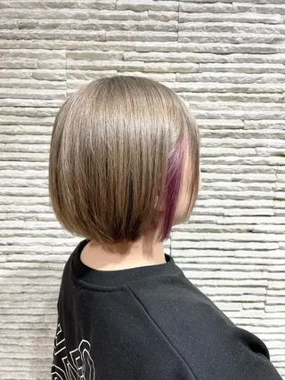 ショート カラー 嶋田 ゆきのヘアスタイル