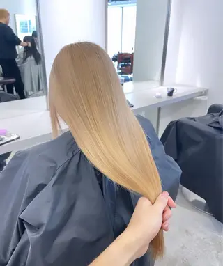 ミディアム メンズ 🎗副店長/井上 竜 ブリーチ指名No.1のヘアスタイル