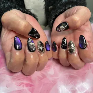 ミディアム hs nail salonのネイルデザイン