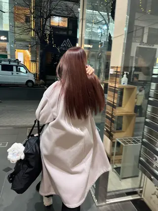 ロング レイヤーカット 新宿🤍Maiのヘアスタイル