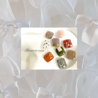 ネイル BIANCA 🖤 NISHIMURAのネイルデザイン