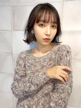 ミディアム newi銀座オオクラ ホユギのヘアスタイル