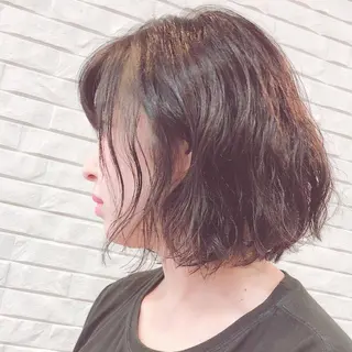 ミディアム パーマ 伊藤 さやかのヘアスタイル