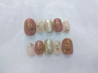 ネイル はばすみれ🎀ﾈｲﾙ 光ﾌｪｲｼｬﾙ ﾍｱのネイルデザイン