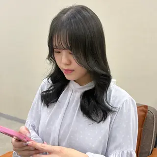 セミロング MIDORI🎀 透明感/ベージュのヘアスタイル