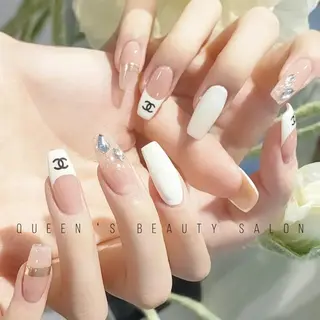 ネイル Queens マオのネイルデザイン