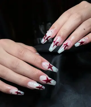 ネイル Iconic Nailのネイルデザイン
