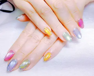 ネイル 小島 阿佑美のネイルデザイン