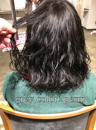 ミディアム カラー パーマ ハイトーン/レイヤー /ケアブリーチ石川治のヘアスタイル