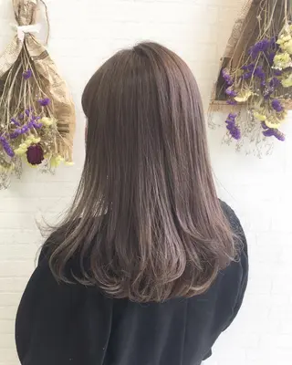 ロング カラー 立川 奈那子のヘアスタイル