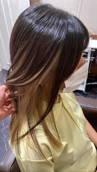 セミロング カラー 前橋 姫奈のヘアスタイル