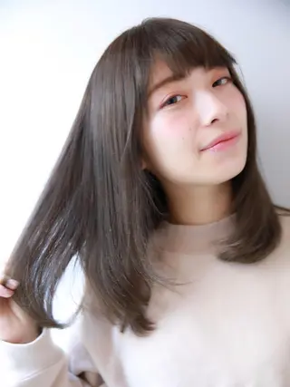 ショート カラー レイヤーカット✂️ 横浜No1♡下鳥翔子のヘアスタイル
