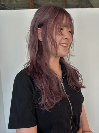 ロング the hinc所属・ami/大阪/暖色 /レイヤーカットのヘアスタイル